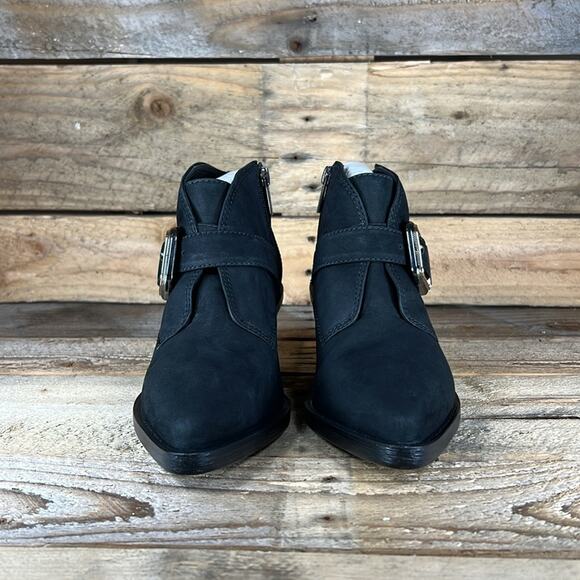 Vince Camuto Ashena Bootie - Black Leather - 6.5 - New without box - Picture 2 of 8